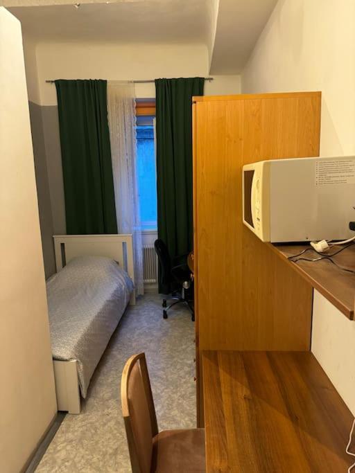 Cozy Apartment In Graz Esterno foto